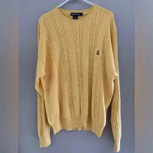 Men’s Nautica Vintage Light Yellow Knit Heavyweight Crew Neck Sweater Size Large - Picture 1 of 9